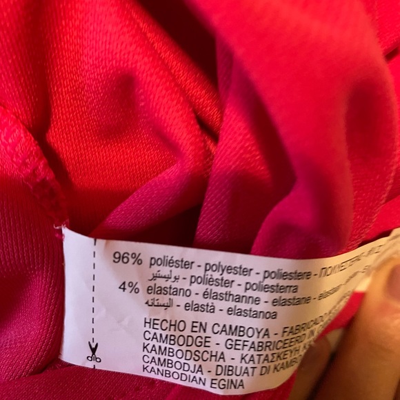 Fuchsia Zara top - Picture 3 of 4